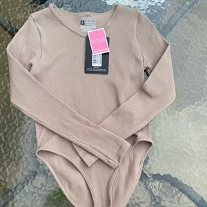 NWT pretty little thing bodysuit